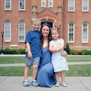 Meet your Posher, Nicole